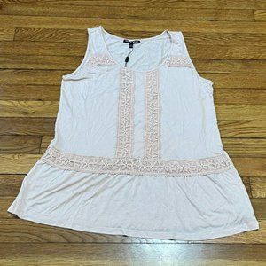 Cable & Gauge Light Pink Lace Accent Blouse